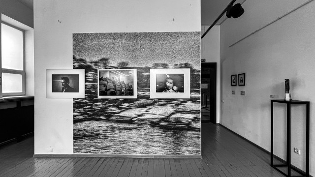 Работы В.Качана на выставке в НЦСИ «Архіў. Прастора паміж…»